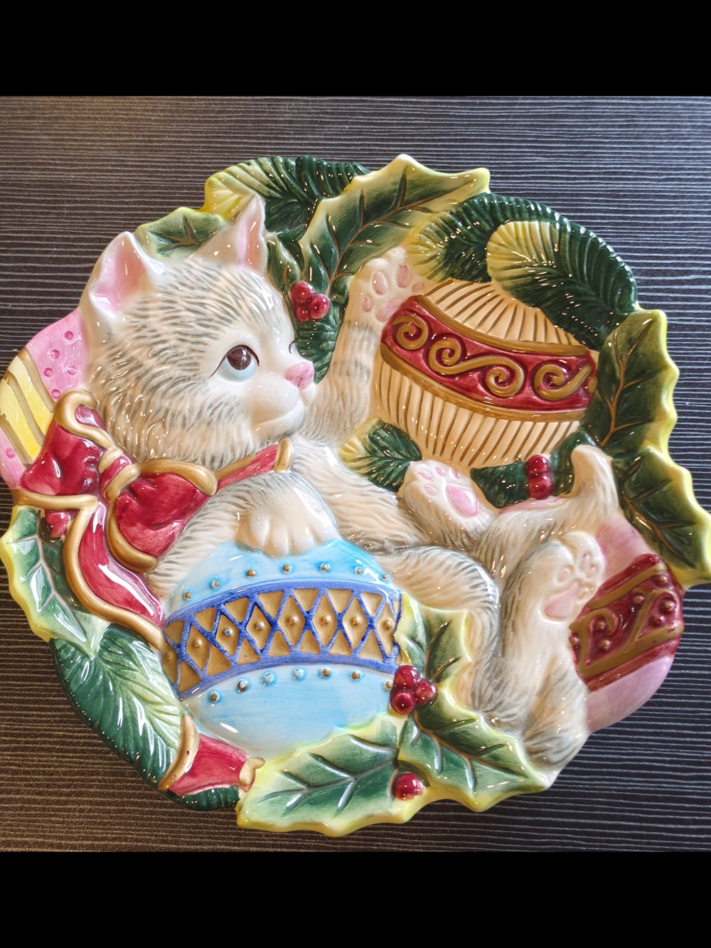 Fitz and Floyd Holiday Kitten Plate Dish - Cream, Pink, Green, Blue